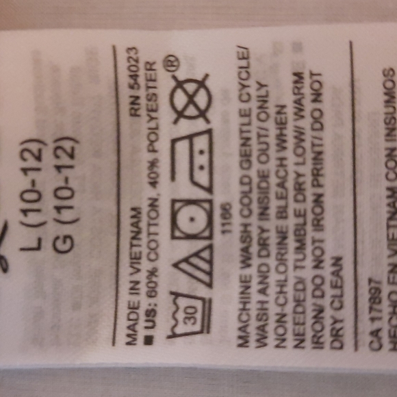 Old Navy kids long sleeve t-shirt with skull size 10-12, green and gray - Picture 4 of 4